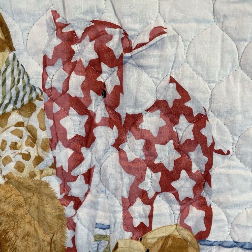 Baby Blanket Quilt Blue White Green Bear Giraffe Toy Satin VTG Cottage Farm Boho - Picture 7 of 11